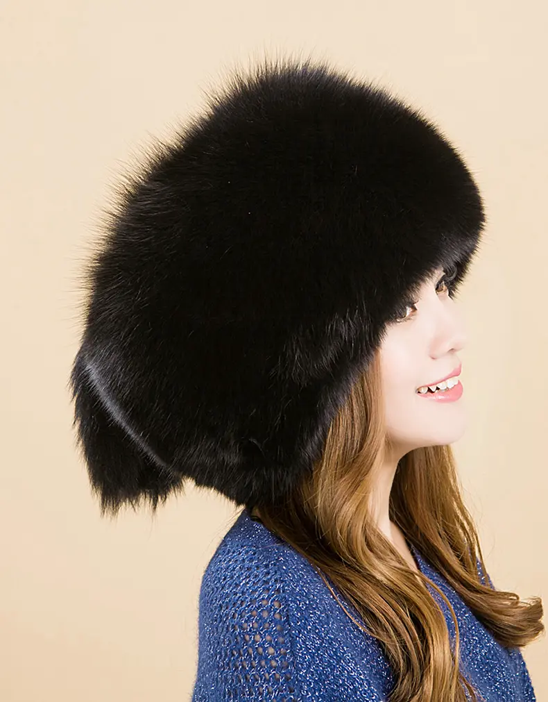 Black full fox fur hat