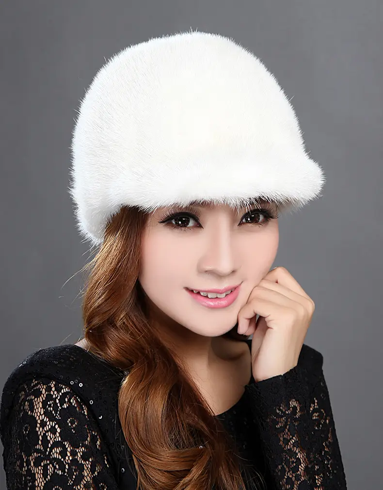 Women's Winter Mink Fur Baseball Cap Warm & Stylish Duckbill Hat